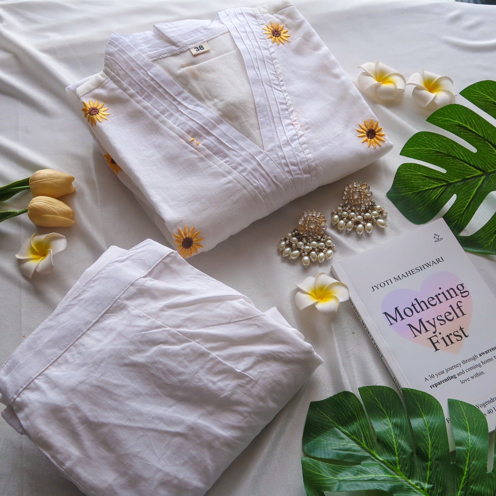 4680DE03-80BC-4316-87F7-A9402C387A82-2.jpg Sunflower Hug Suit Set 2.0 - Image 1