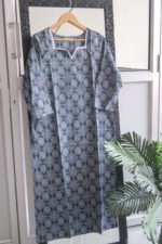 A little grace - Daily Essential Kurta - Image 2