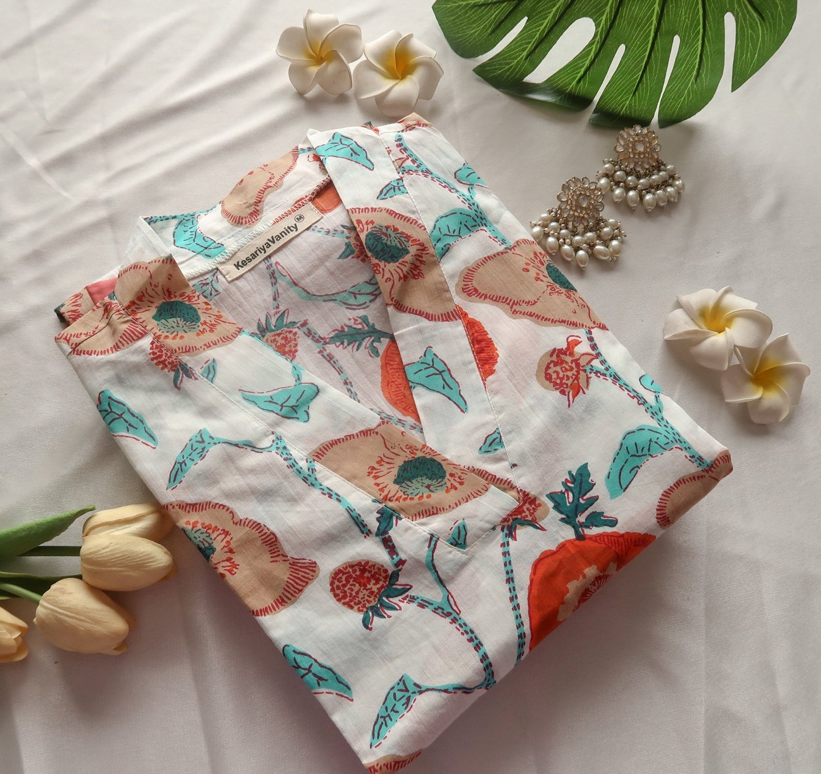 BE022F17-58AC-4CEC-9C7E-6E360AC0C1D4-2.jpg Aesthetic pattern Kurta - Daily Essential - Image 1