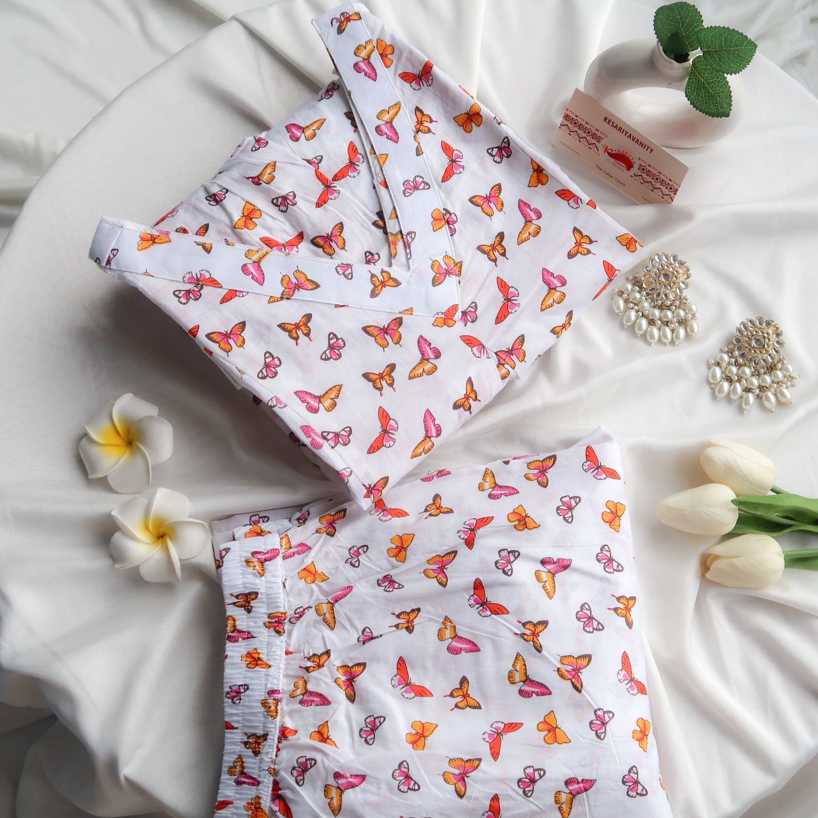 WhatsAppImage2024-08-05at17.03.06_585146d9-1.jpg Butterfly Breeze Vacay/Outdoor Suit Set - Comforter Set SALE - Image 1